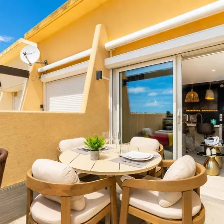 Le Too Hot - Vue Et Terrasse A Port Nature - Village Naturiste Apartment