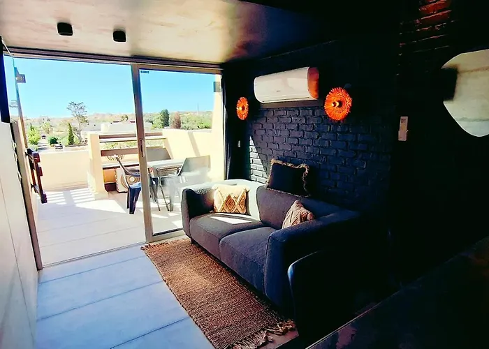 Village Naturiste R4n - Too Hot Coursives Appartamento *